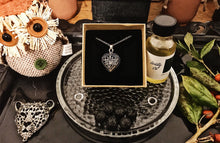 Load image into Gallery viewer, Fertility oil - KnowingSpirit